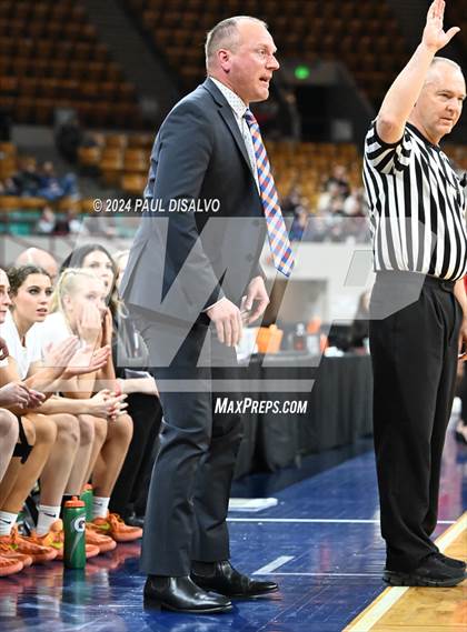 Thumbnail 1 in Legend vs. Regis Jesuit (CHSAA 6A Final Four) photogallery.