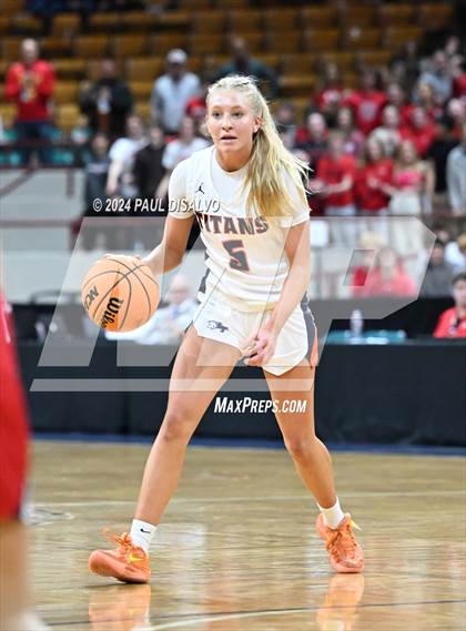 Thumbnail 1 in Legend vs. Regis Jesuit (CHSAA 6A Final Four) photogallery.