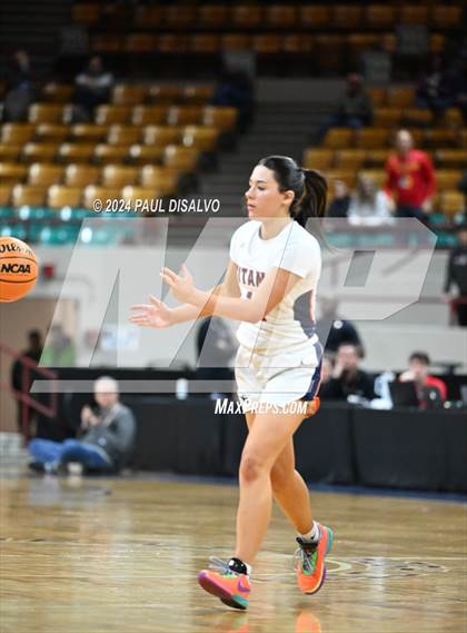 Thumbnail 1 in Legend vs. Regis Jesuit (CHSAA 6A Final Four) photogallery.