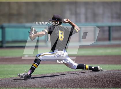 Thumbnail 1 in Salem Hills vs. Wasatch (UHSAA 5A Bracket Play) photogallery.