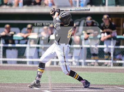 Thumbnail 1 in Salem Hills vs. Wasatch (UHSAA 5A Bracket Play) photogallery.