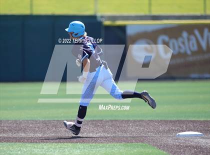 Thumbnail 3 in Salem Hills vs. Wasatch (UHSAA 5A Bracket Play) photogallery.
