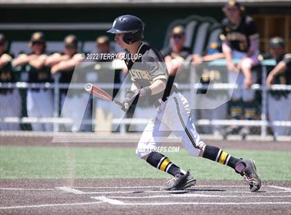 Thumbnail 3 in Salem Hills vs. Wasatch (UHSAA 5A Bracket Play) photogallery.