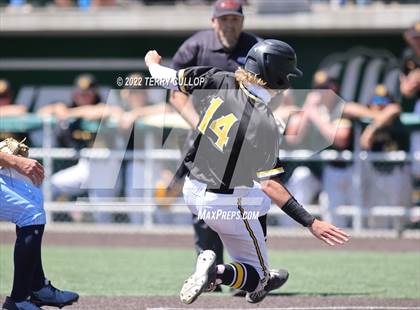 Thumbnail 3 in Salem Hills vs. Wasatch (UHSAA 5A Bracket Play) photogallery.