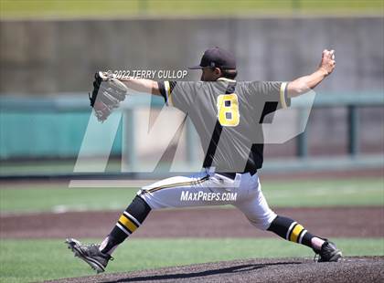 Thumbnail 3 in Salem Hills vs. Wasatch (UHSAA 5A Bracket Play) photogallery.