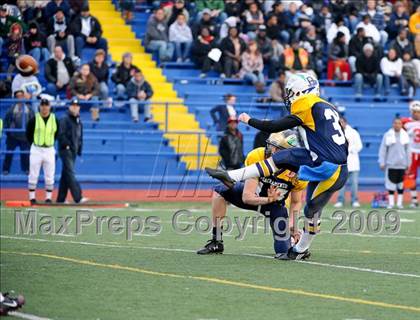 Thumbnail 3 in Sacramento vs East Bay (Sacramento Holiday Classic) photogallery.