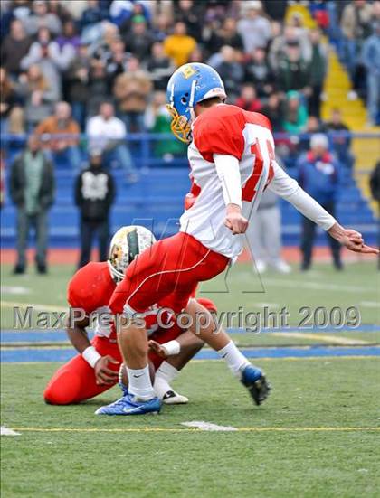 Thumbnail 3 in Sacramento vs East Bay (Sacramento Holiday Classic) photogallery.
