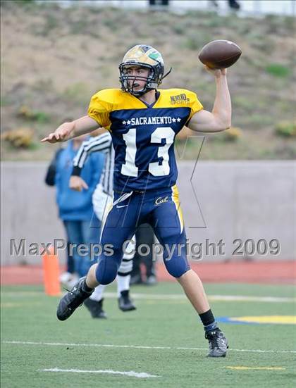 Thumbnail 2 in Sacramento vs East Bay (Sacramento Holiday Classic) photogallery.