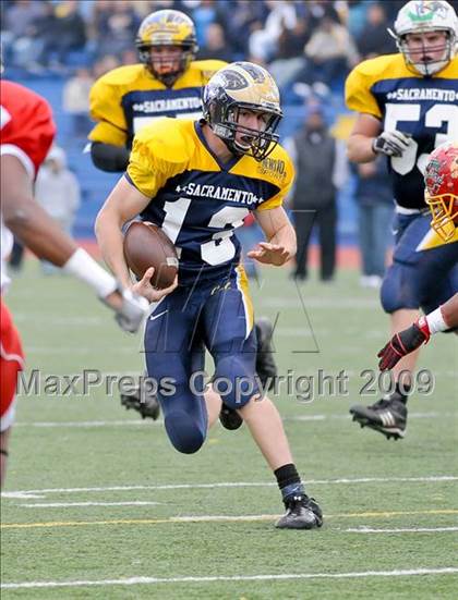 Thumbnail 2 in Sacramento vs East Bay (Sacramento Holiday Classic) photogallery.