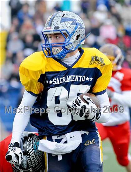 Thumbnail 2 in Sacramento vs East Bay (Sacramento Holiday Classic) photogallery.