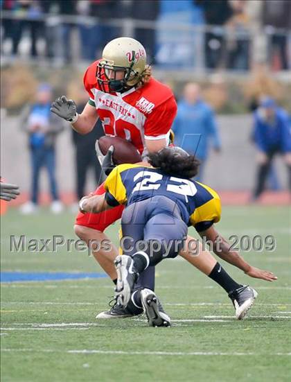 Thumbnail 3 in Sacramento vs East Bay (Sacramento Holiday Classic) photogallery.