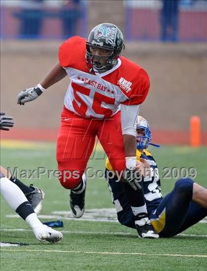 Thumbnail 2 in Sacramento vs East Bay (Sacramento Holiday Classic) photogallery.
