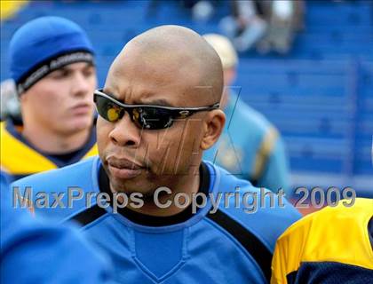 Thumbnail 2 in Sacramento vs East Bay (Sacramento Holiday Classic) photogallery.