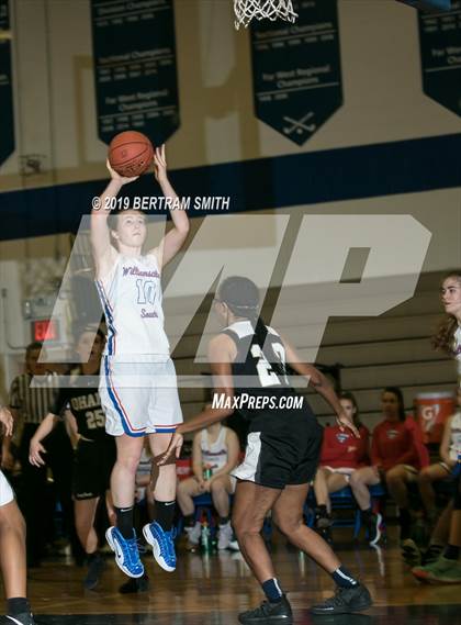 Thumbnail 3 in Cardinal O'Hara @ Williamsville South photogallery.
