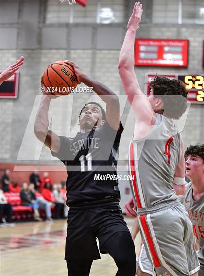 Thumbnail 3 in Servite @ Mater Dei (Nike Extravaganza) photogallery.