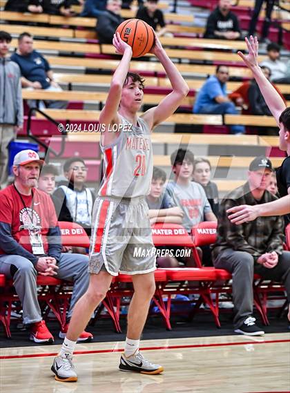 Thumbnail 3 in Servite @ Mater Dei (Nike Extravaganza) photogallery.