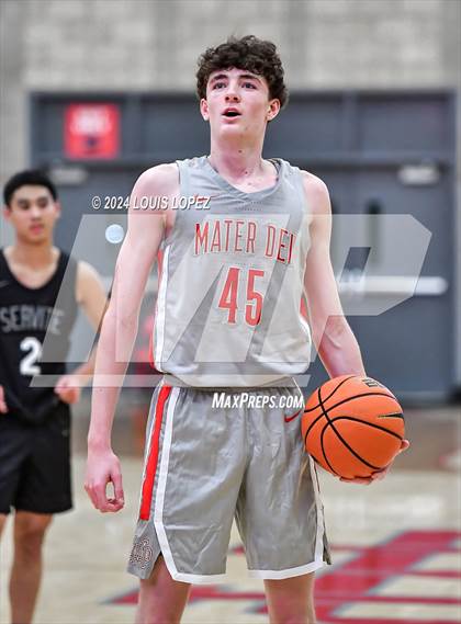 Thumbnail 2 in Servite @ Mater Dei (Nike Extravaganza) photogallery.