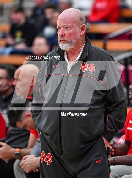 Thumbnail 2 in Servite @ Mater Dei (Nike Extravaganza) photogallery.