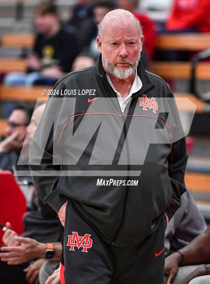 Thumbnail 3 in Servite @ Mater Dei (Nike Extravaganza) photogallery.