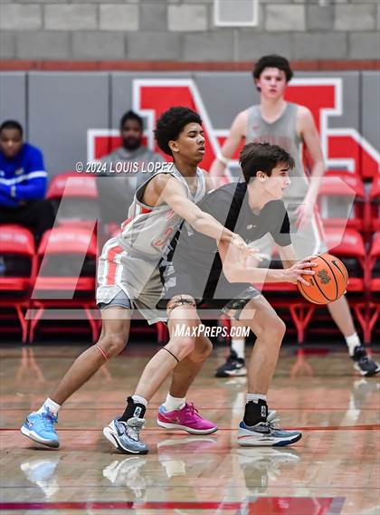 Thumbnail 1 in Servite @ Mater Dei (Nike Extravaganza) photogallery.