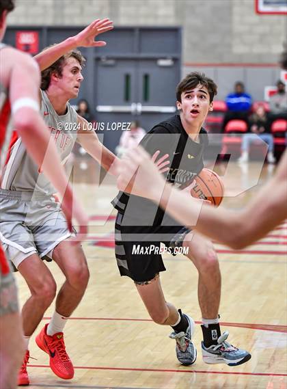 Thumbnail 1 in Servite @ Mater Dei (Nike Extravaganza) photogallery.