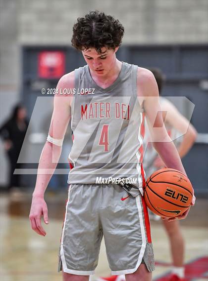 Thumbnail 2 in Servite @ Mater Dei (Nike Extravaganza) photogallery.