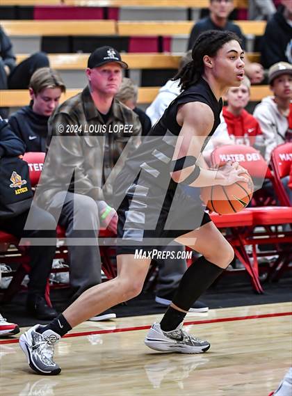 Thumbnail 2 in Servite @ Mater Dei (Nike Extravaganza) photogallery.