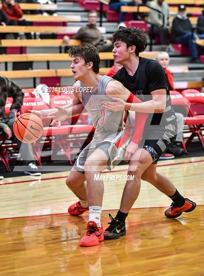 Thumbnail 3 in Servite @ Mater Dei (Nike Extravaganza) photogallery.