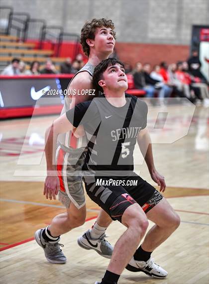 Thumbnail 2 in Servite @ Mater Dei (Nike Extravaganza) photogallery.