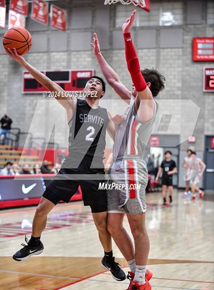Thumbnail 2 in Servite @ Mater Dei (Nike Extravaganza) photogallery.