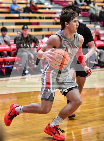 Thumbnail 2 in Servite @ Mater Dei (Nike Extravaganza) photogallery.