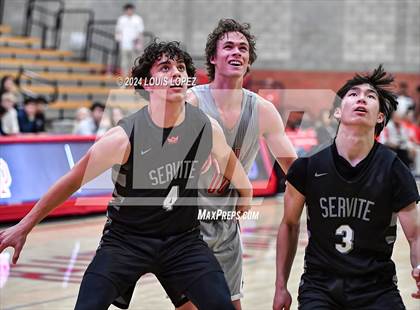 Thumbnail 3 in Servite @ Mater Dei (Nike Extravaganza) photogallery.