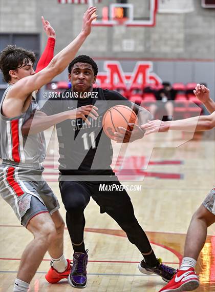 Thumbnail 2 in Servite @ Mater Dei (Nike Extravaganza) photogallery.