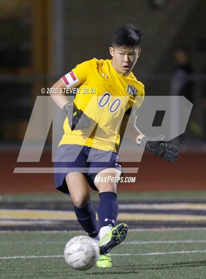 Thumbnail 2 in Del Norte vs. Torrey Pines (CIF SDS Open Division Final) photogallery.