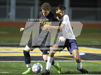 Thumbnail 3 in Del Norte vs. Torrey Pines (CIF SDS Open Division Final) photogallery.