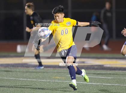 Thumbnail 2 in Del Norte vs. Torrey Pines (CIF SDS Open Division Final) photogallery.