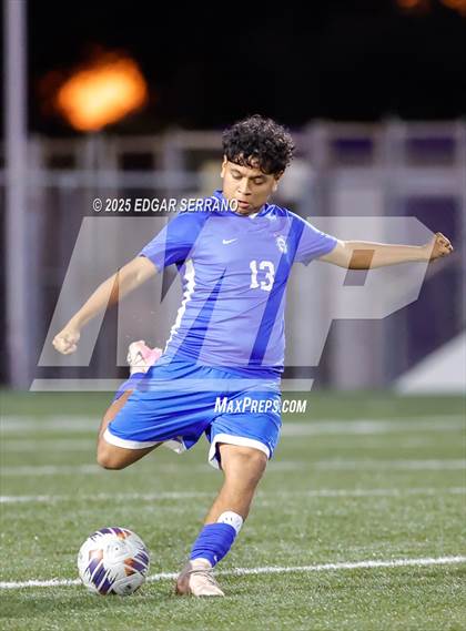 Thumbnail 2 in Glenn @ La Habra photogallery.