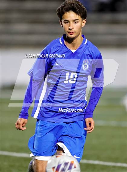 Thumbnail 2 in Glenn @ La Habra photogallery.