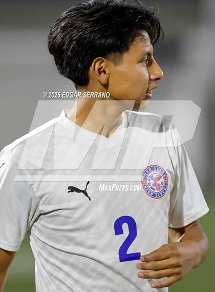 Thumbnail 2 in Glenn @ La Habra photogallery.