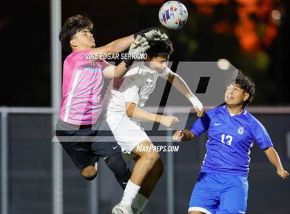 Thumbnail 2 in Glenn @ La Habra photogallery.