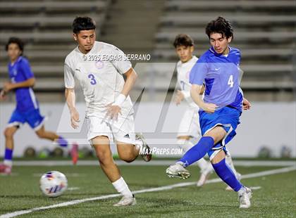 Thumbnail 2 in Glenn @ La Habra photogallery.