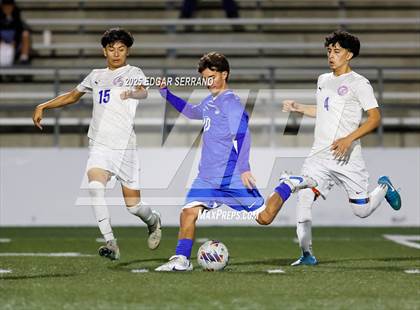 Thumbnail 2 in Glenn @ La Habra photogallery.