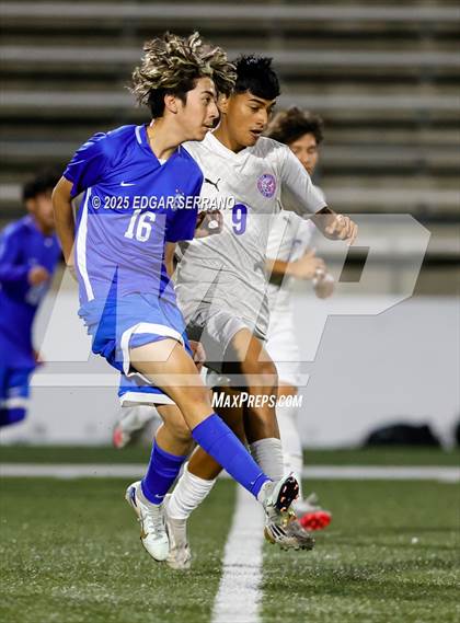 Thumbnail 1 in Glenn @ La Habra photogallery.