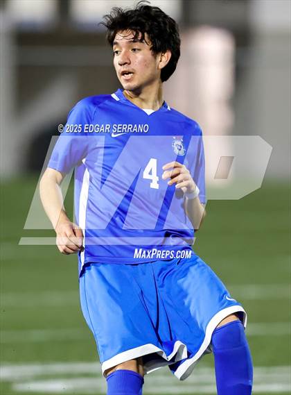 Thumbnail 3 in Glenn @ La Habra photogallery.