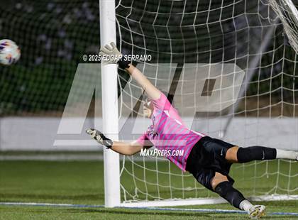 Thumbnail 2 in Glenn @ La Habra photogallery.