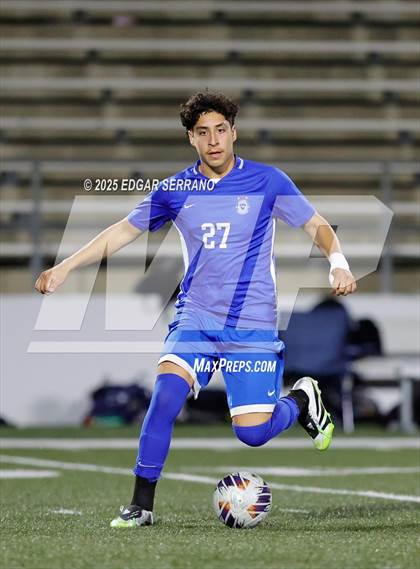 Thumbnail 3 in Glenn @ La Habra photogallery.