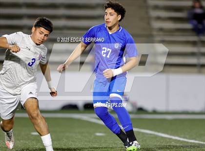 Thumbnail 2 in Glenn @ La Habra photogallery.