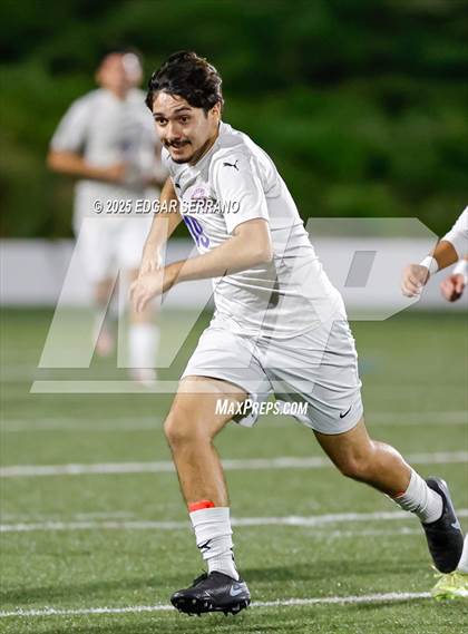 Thumbnail 1 in Glenn @ La Habra photogallery.