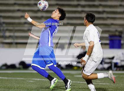 Thumbnail 1 in Glenn @ La Habra photogallery.