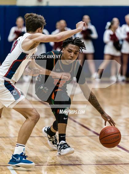 Thumbnail 2 in Carver Collegiate Academy @ Archbishop Hannan (LHSAA Division II Select Round 3) photogallery.